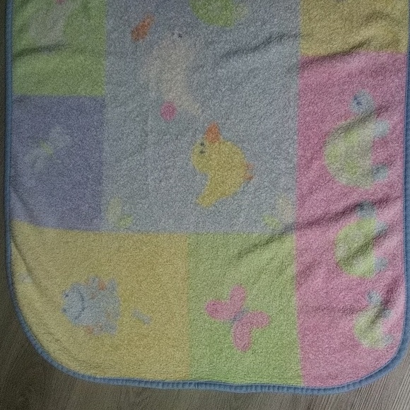 Carter's Types vintage baby blanket (spot see description) - Picture 8 of 12